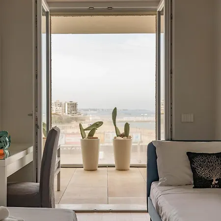 Palazzo Verdi Luxury Apartamento Bari