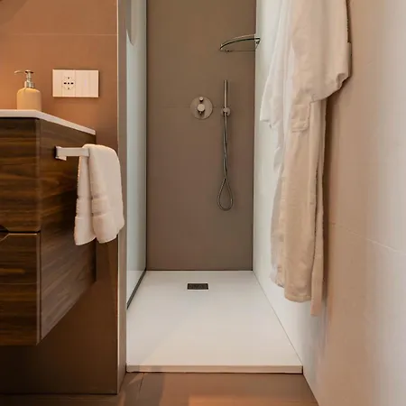 Palazzo Verdi Luxury Apartamento *